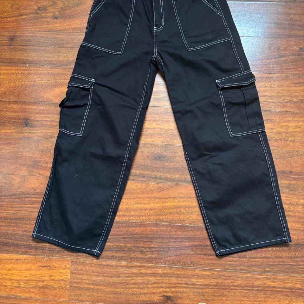 Cargo pants - Picture 2 of 2
